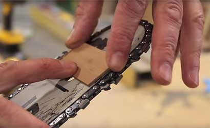 Приклейка куска фанеры в конце шины.